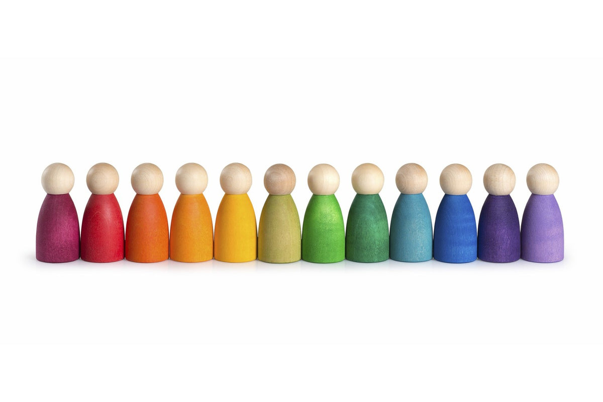 Grapat | 12 Nins® – Åpen lek i tre (12 figurer)