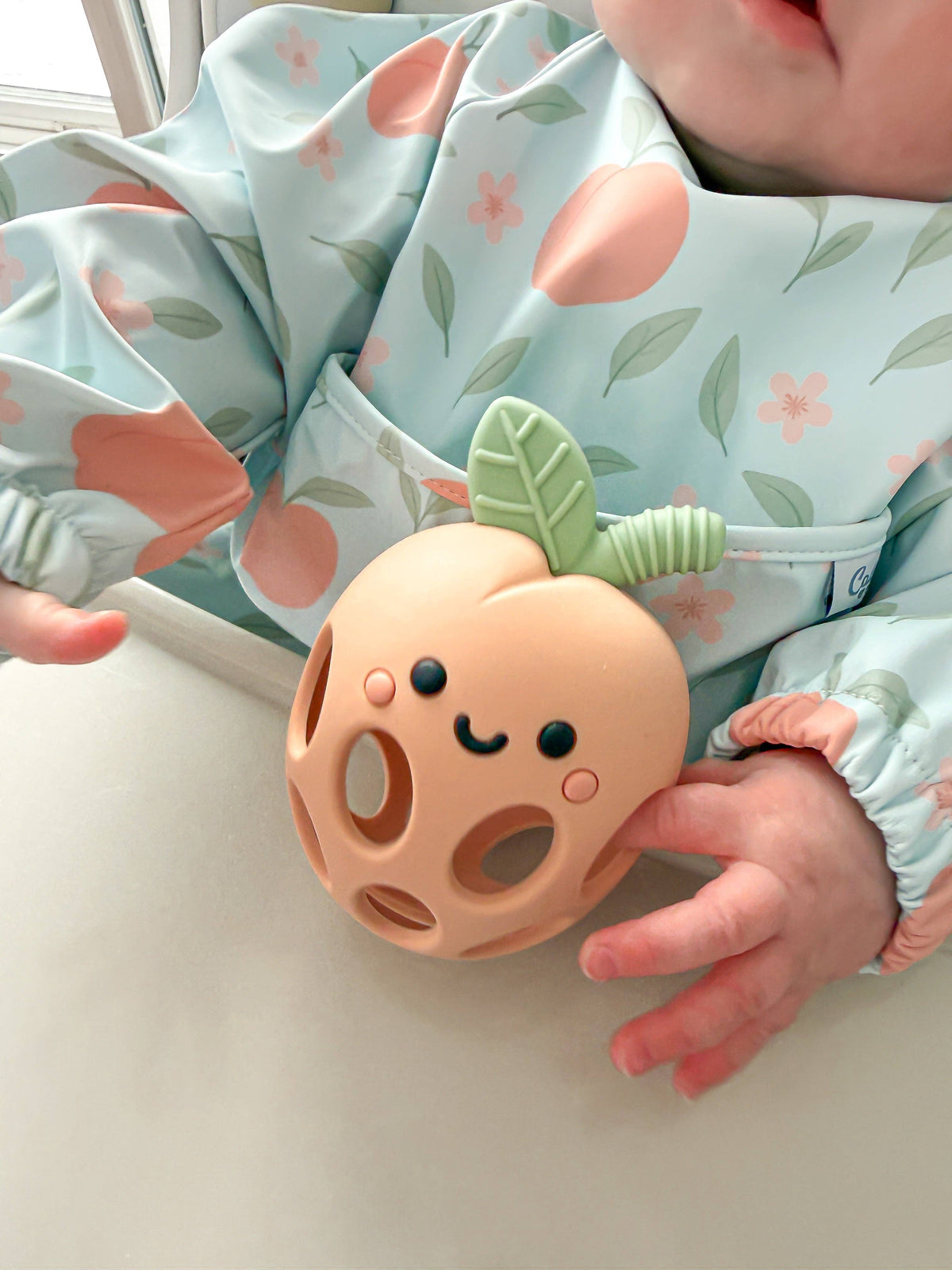 Calla & Friends | Biteleke i 100% Silikon, "Peach Blossom"