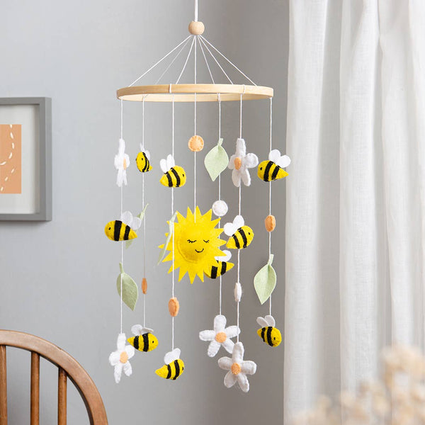 Wool Couture Company | Bee Mobile Beginner Felt Craft Kit