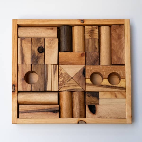 Wooden Story | Treklosser i trebrett – 30 stk (mørk natur)