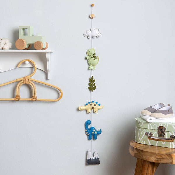 Wool Couture Company | Dinosaur Garland Felt Beginner Craft Kit