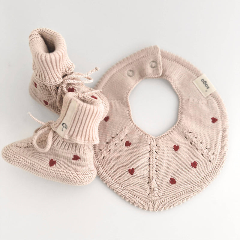 Saga Copenhagen | Smekke i Økologisk Bomull, "Baby Blush Heart"