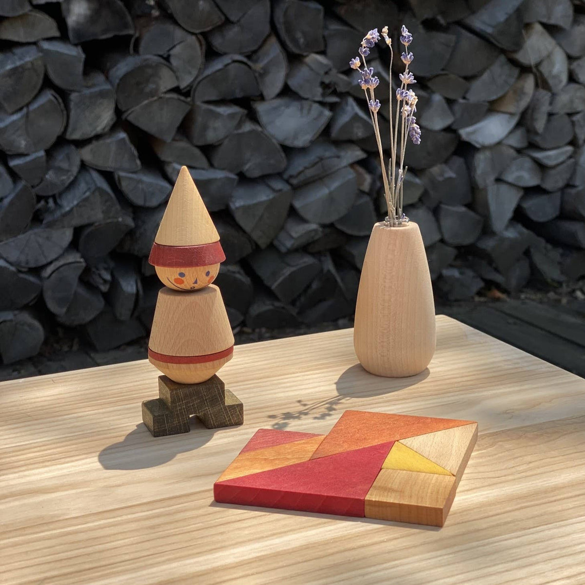 Wooden Story | Tangram i tre – Montessori puslespill (Oransj)