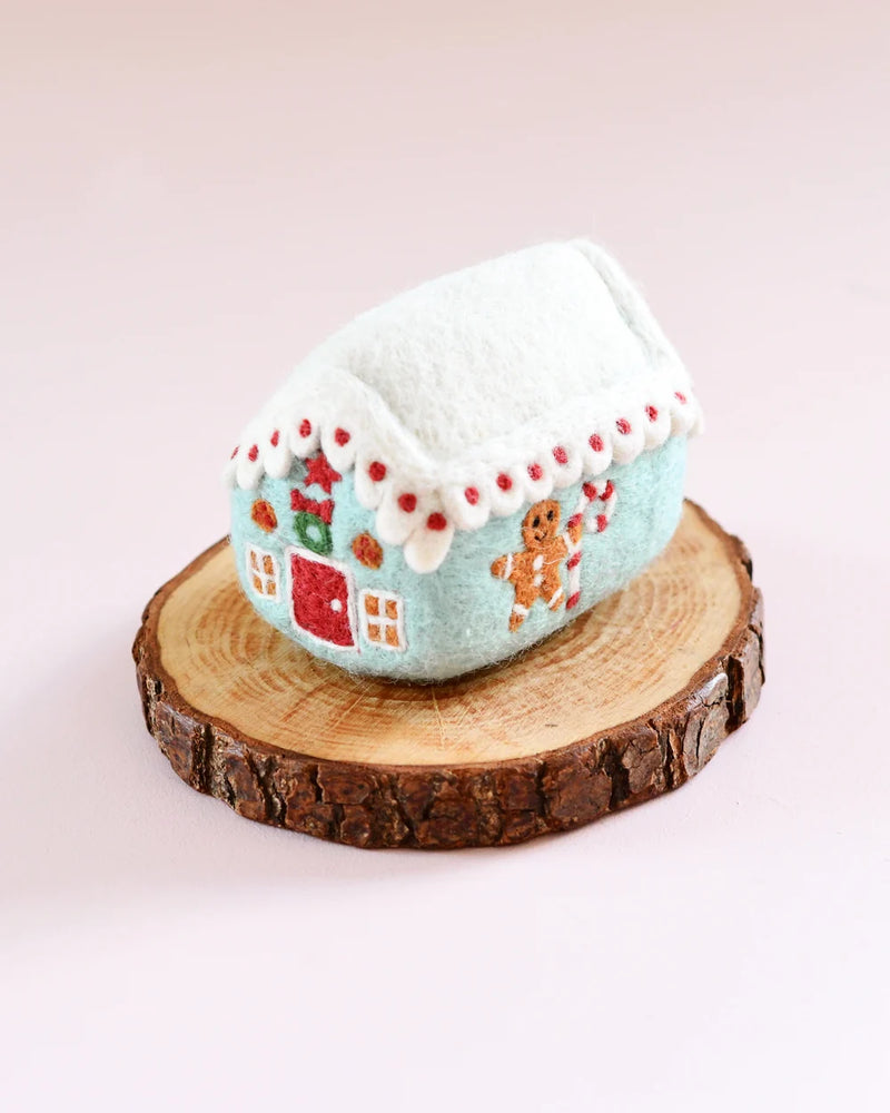 Tara Treasures | Blått pepperkakehus i tovet ull