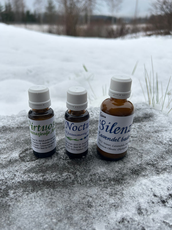Celana | Gavesett – Massasjeolje, fotolje & lavendel bademelk