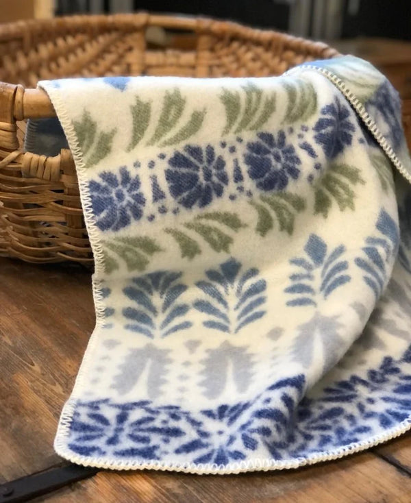 Klippan x Kerstin Landström | Ullpledd Baby/Barn, Arvet, 65x95cm | Blå