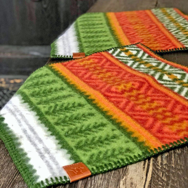 Klippan x Kerstin Landström | Sitteunderlag i ull, Mora | 43x43