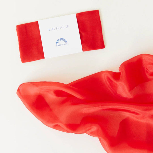 Sarah’s Silke | Lekesilke | 53x53 | Red