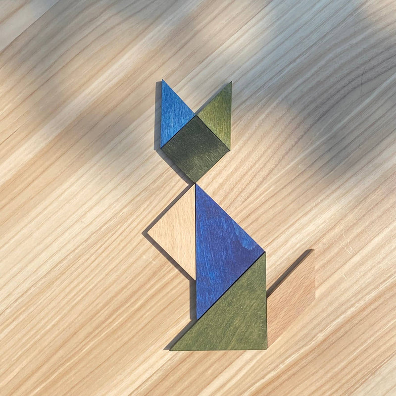 Wooden Story | Tangram i tre – Montessori puslespill (blå)