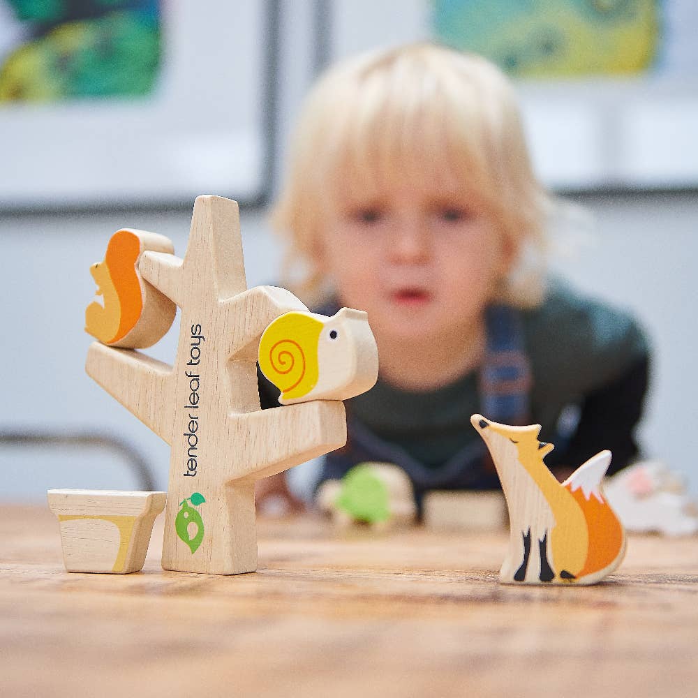 Tender Leaf | Stableleke, Hagens Venner, "Stacking Garden Friends" - Plastfri