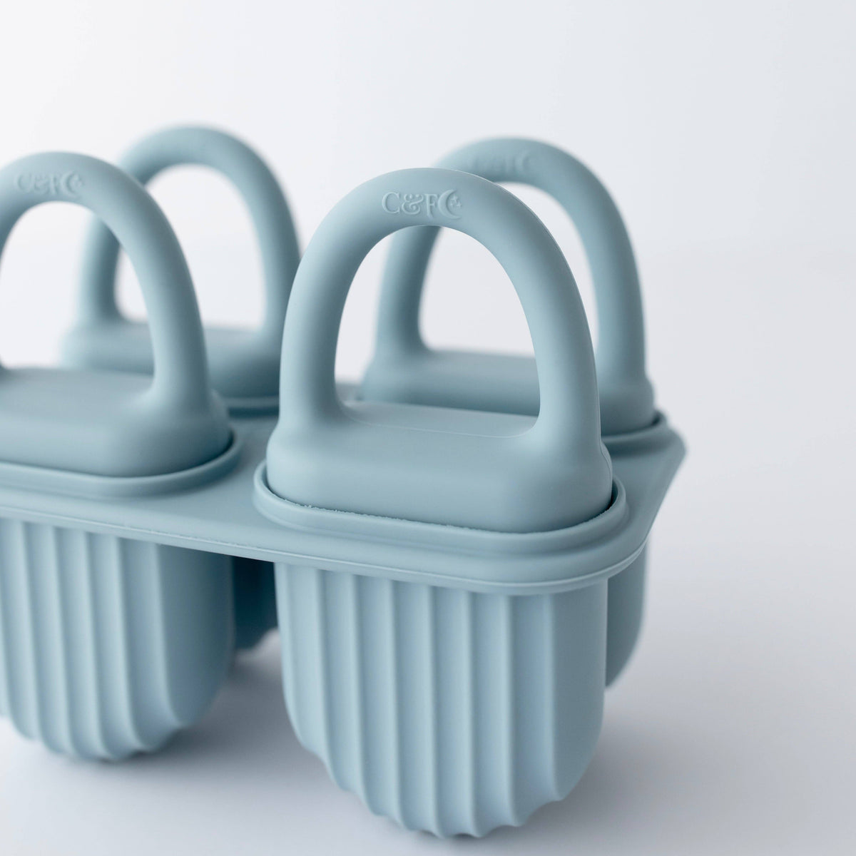 Calla & Friends | Isformer i 100% Silikon, "Sunny Pops Powder Blue"
