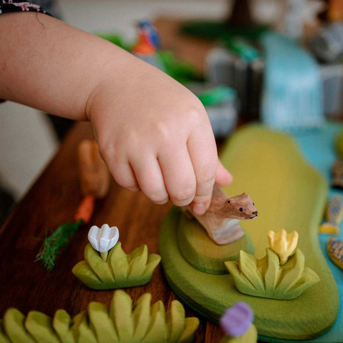 BumbuToys | Gress med hvit blomst - liten